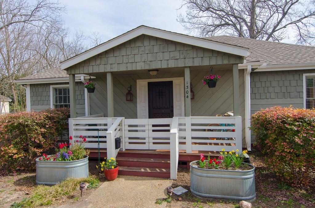 1304 Kimbro St - Photo 1