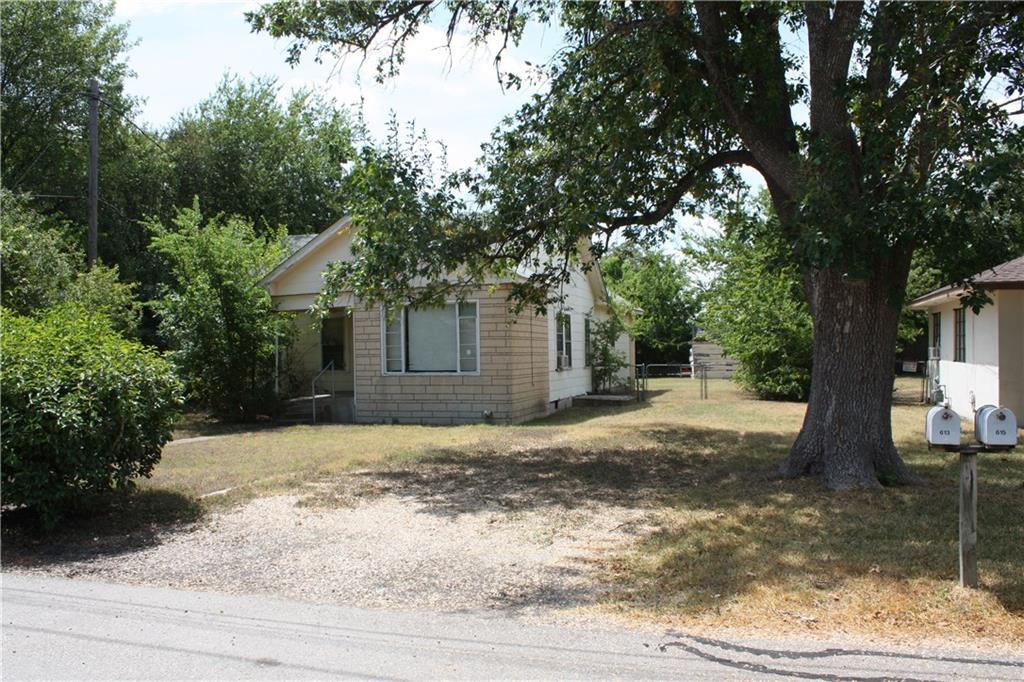 613 Clifford Dr - Photo 1