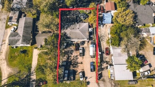 6300 Us Highway 183 - Photo 1