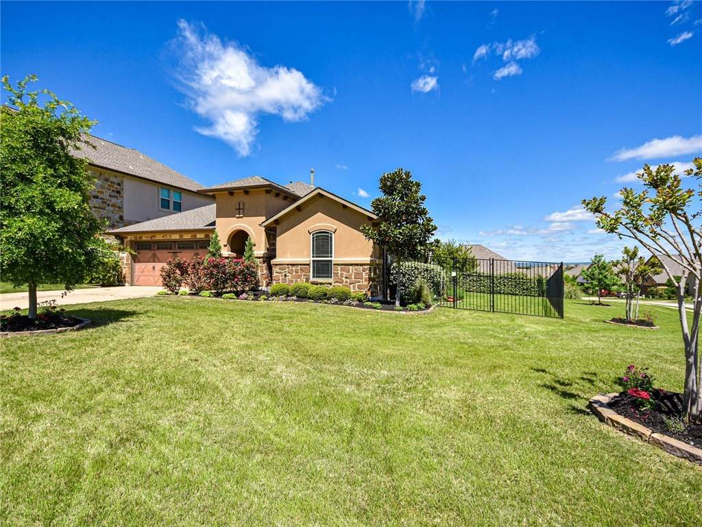 201 Wester Ross Ln - Photo 1