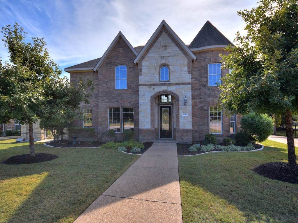 1041 Shinnecock Hills Dr - Photo 1