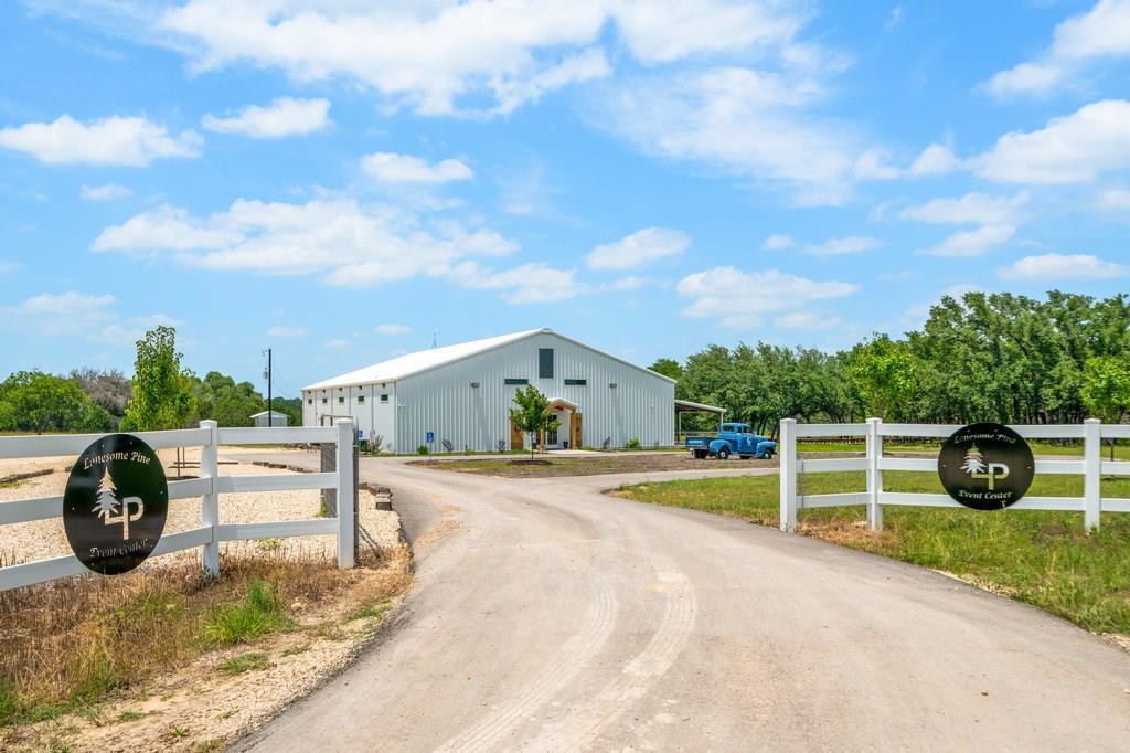 6787 Fm 2657 Hwy - Photo 1