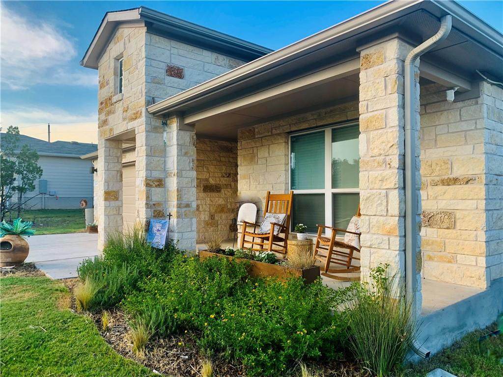 21606 Bluejay Blvd - Photo 1