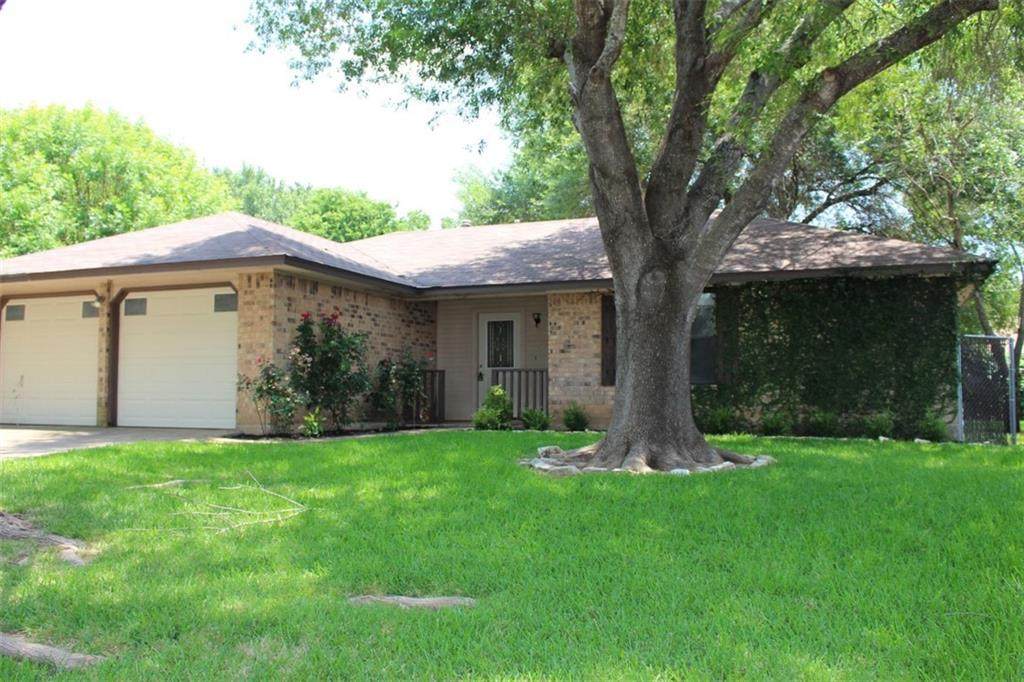 1105 Stratford Cv - Photo 1