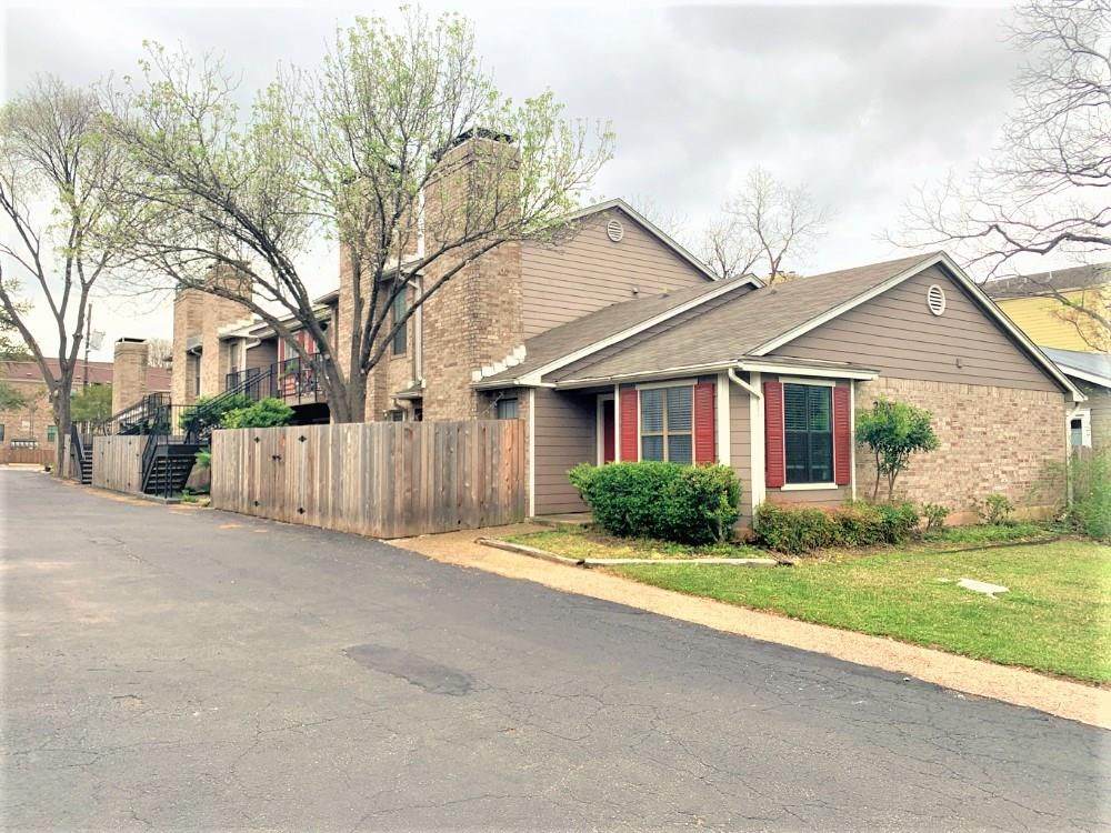 2907 Pearl St - Photo 1