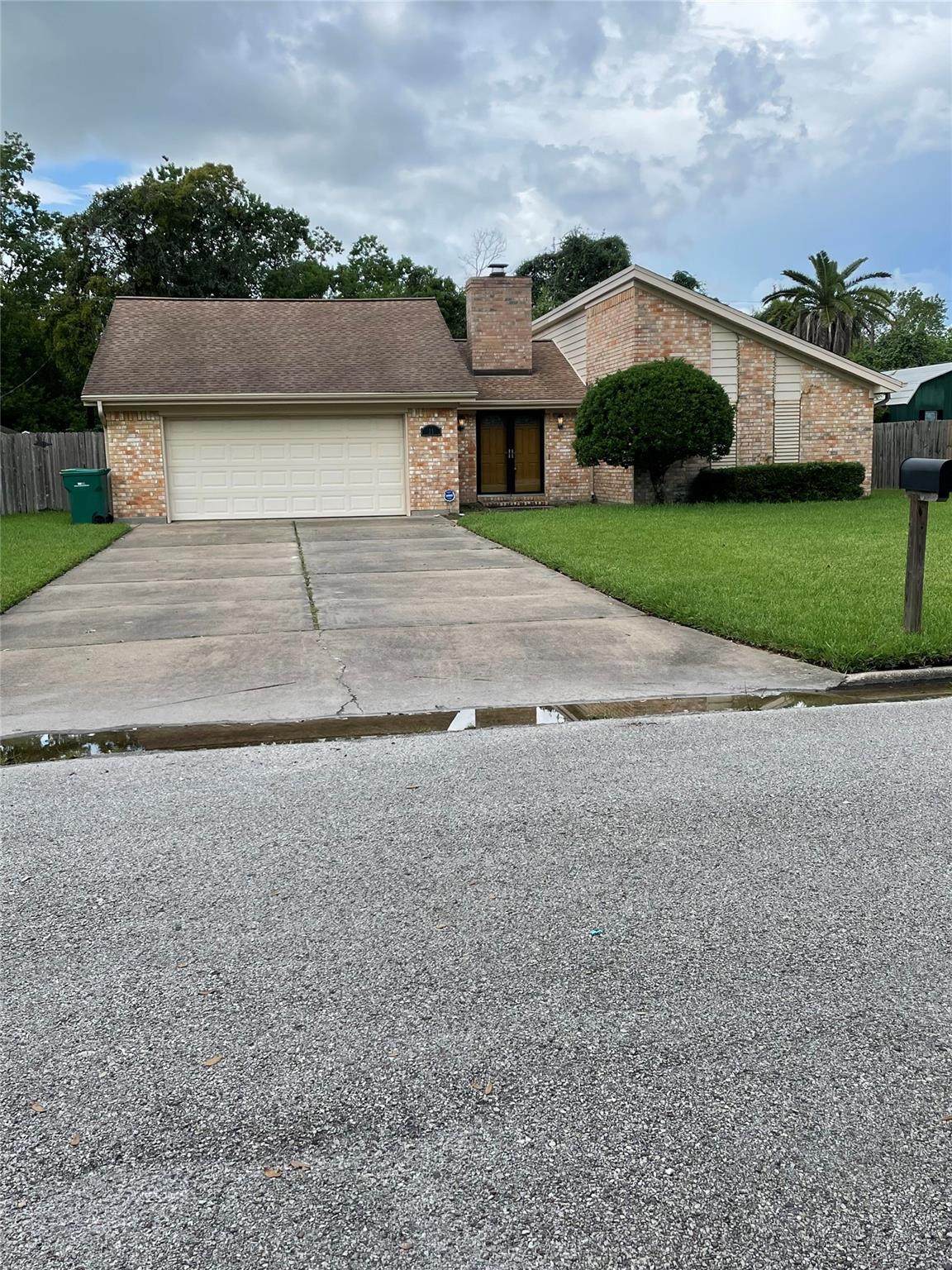 11 N Heights Dr - Photo 1