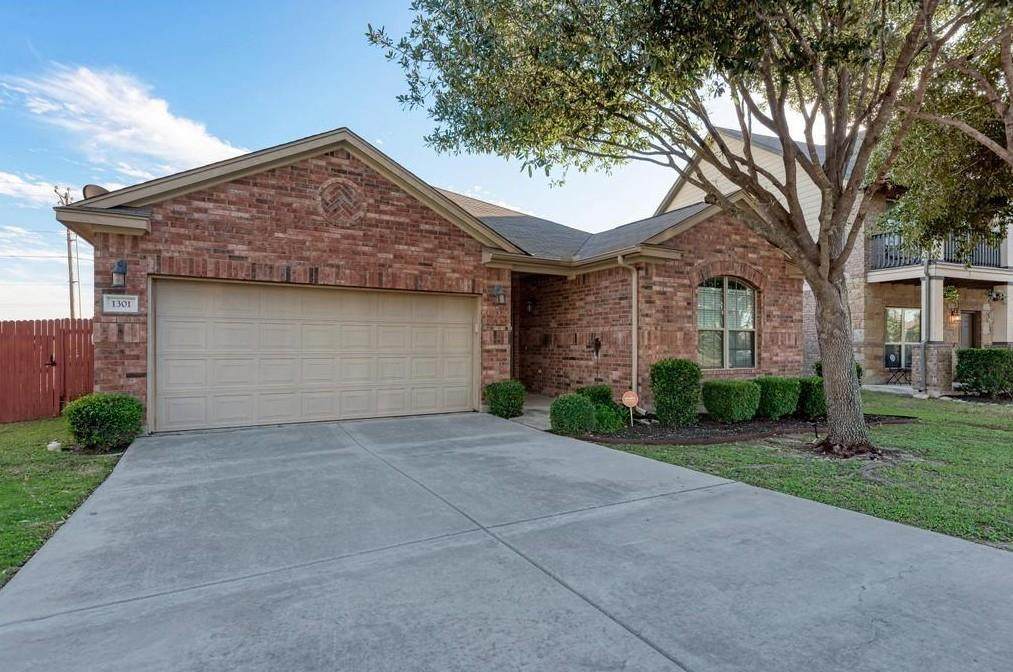 1301 Grande Mesa Dr - Photo 1