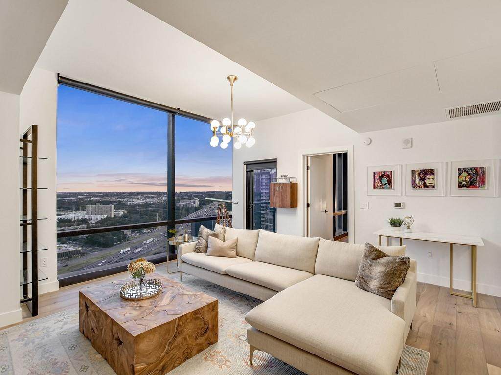 70 Rainey St - Photo 1