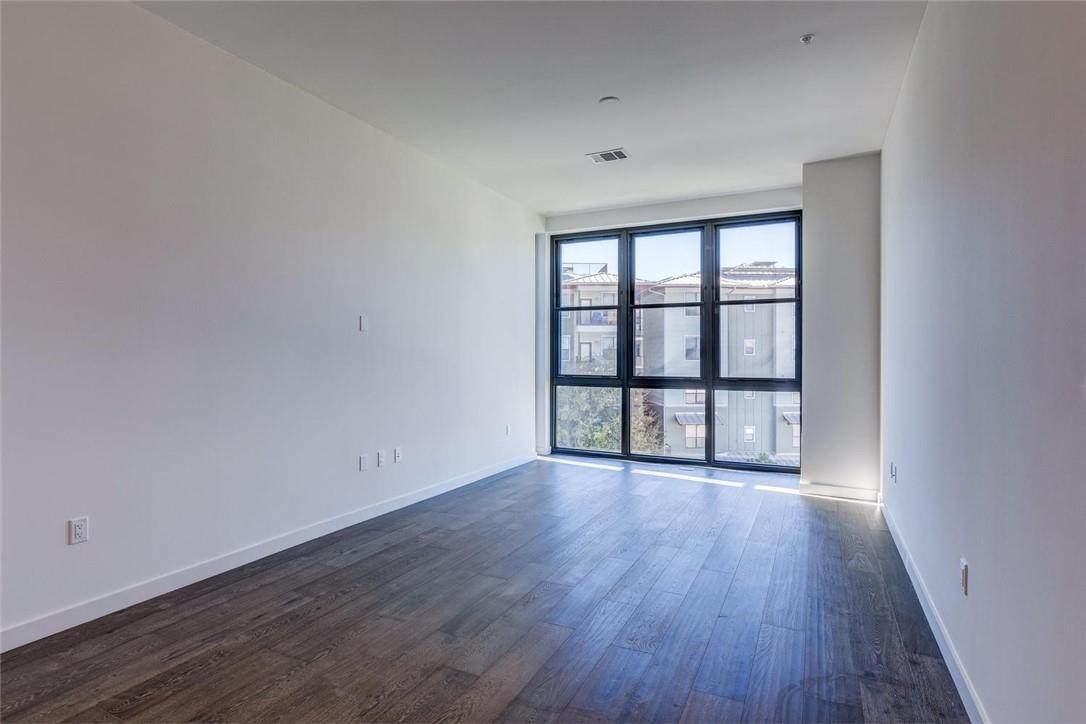 800 Embassy Dr - Photo 1