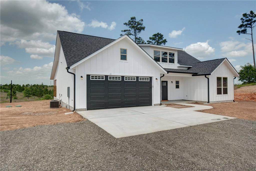 152 Spring Hollow Trl - Photo 1