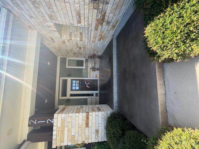212 Charli Cir - Photo 1