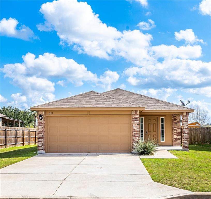 213 Talon Dr - Photo 1