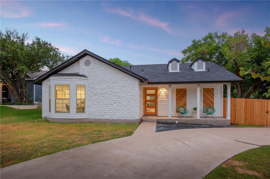 3217 Darnell Dr - Photo 1