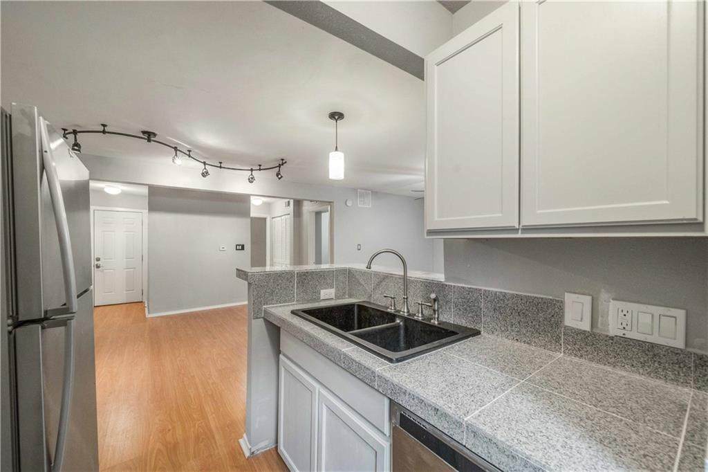 3018 1st St - Photo 1