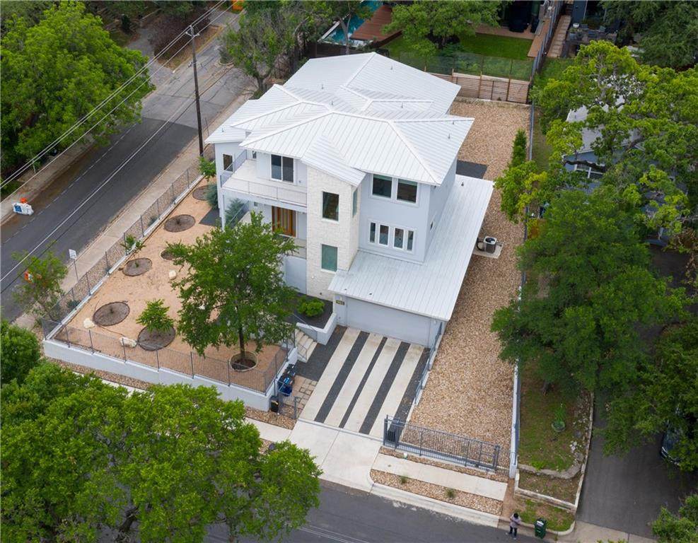 901 Post Oak St - Photo 1