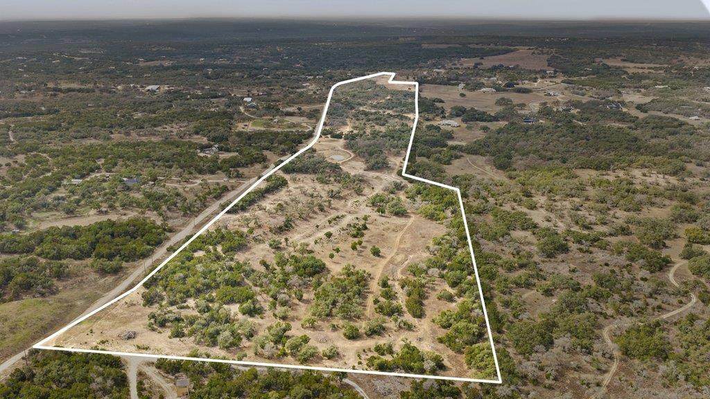 5400 Fm 2325 - Photo 1