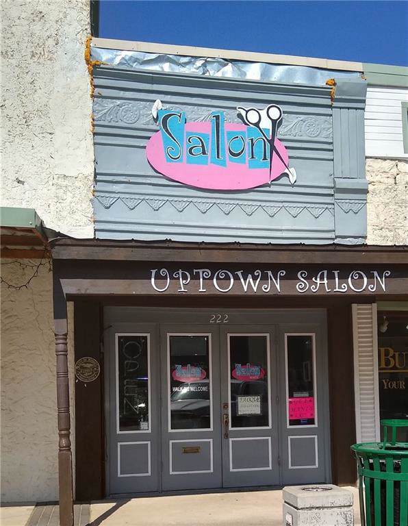 222 Main St - Photo 1