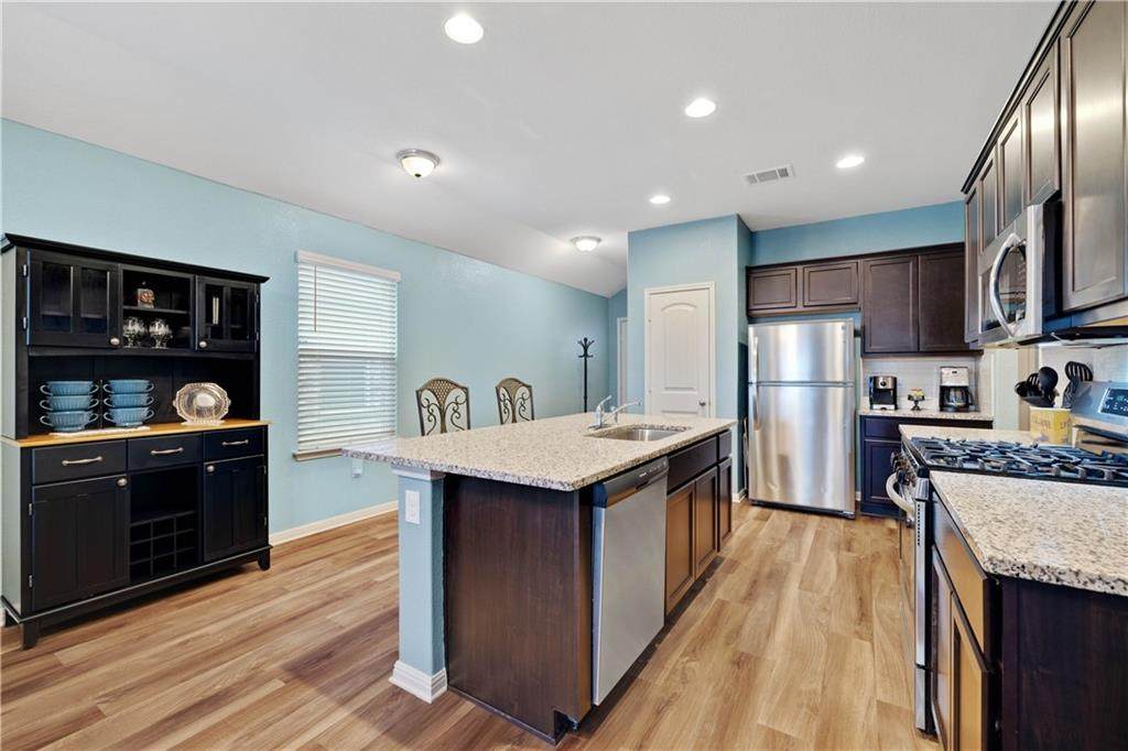 1425 Fairhaven Gtwy - Photo 1