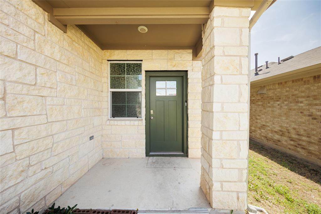 https://bt-photos.global.ssl.fastly.net/austin/orig_boomver_1_7390701-2.jpg