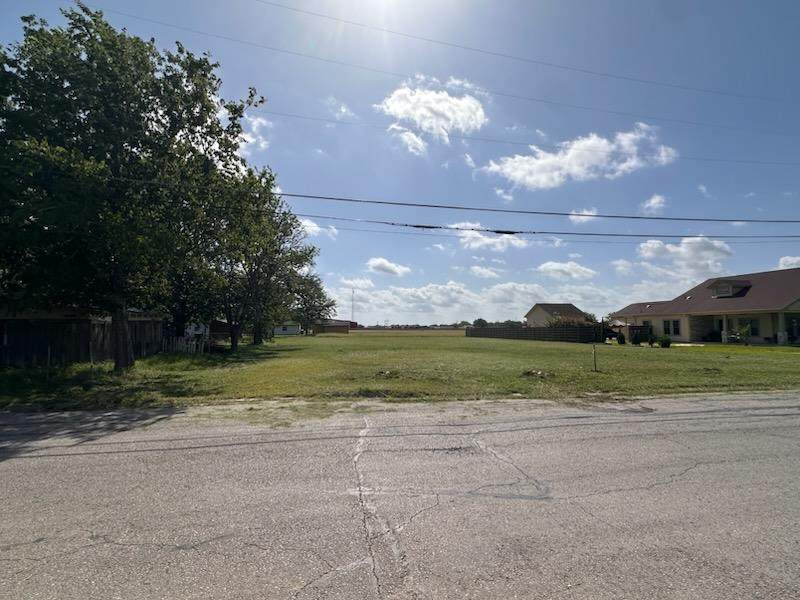 1200 Torres St - Photo 1