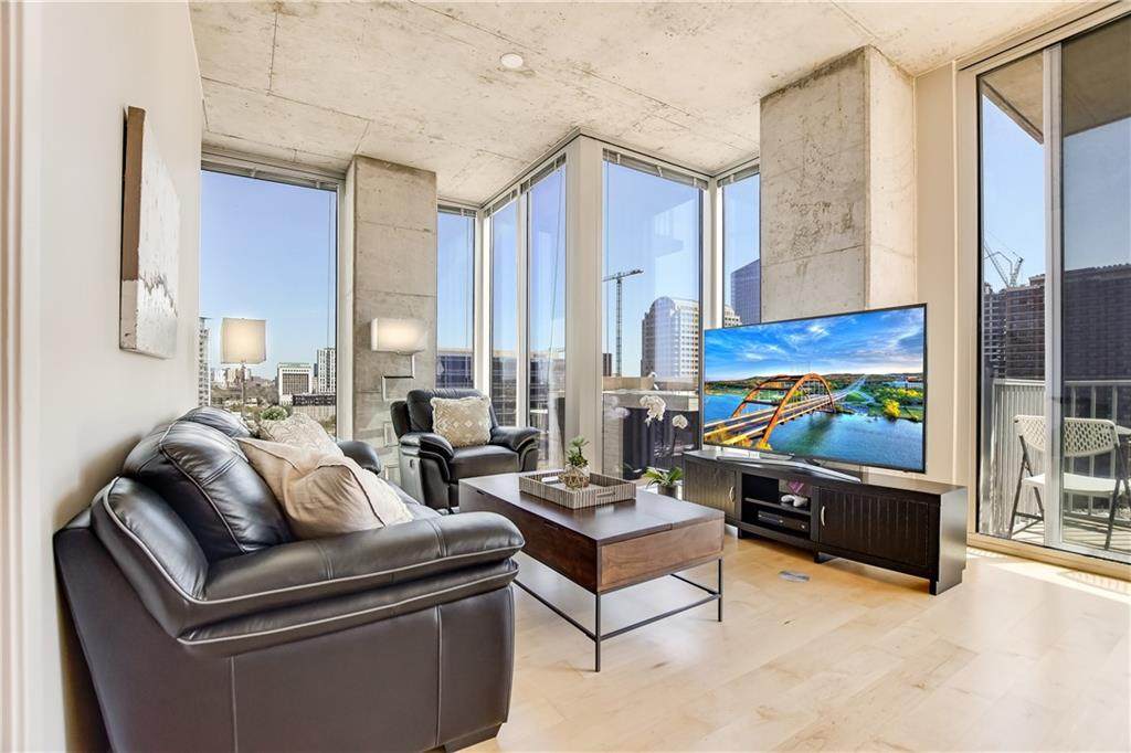 360 Nueces St - Photo 1