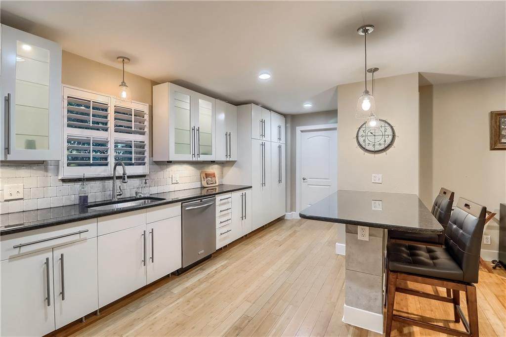 2840 San Gabriel St - Photo 1