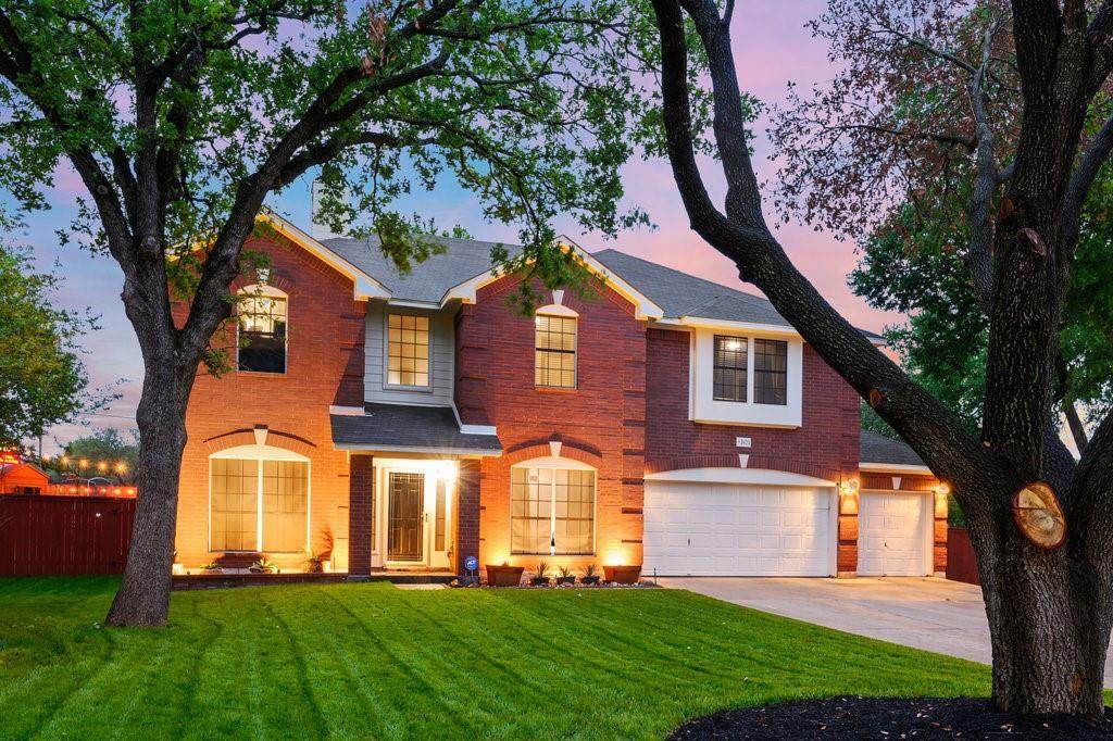 3411 Inwood Cv - Photo 1