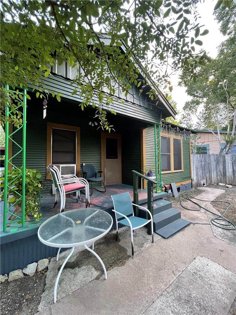 1505 Willow St - Photo 1