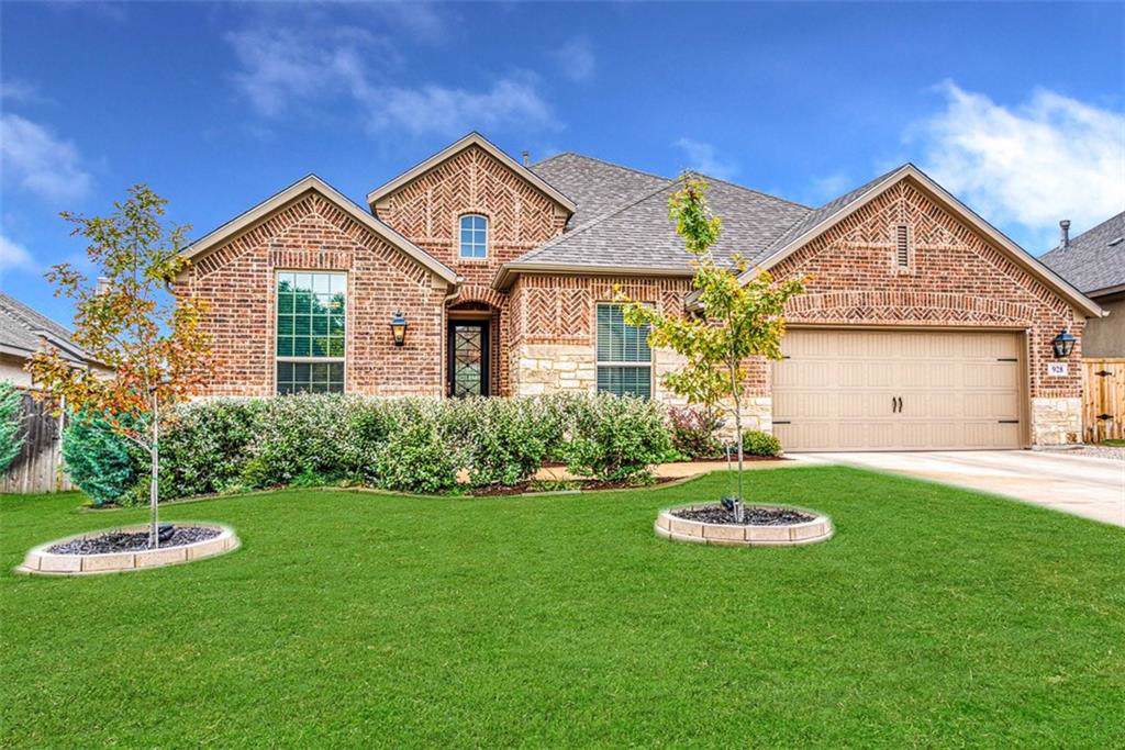 928 Carriage Loop - Photo 1
