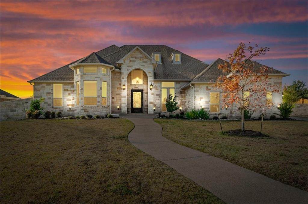 4008 Pecan Meadow Dr - Photo 1