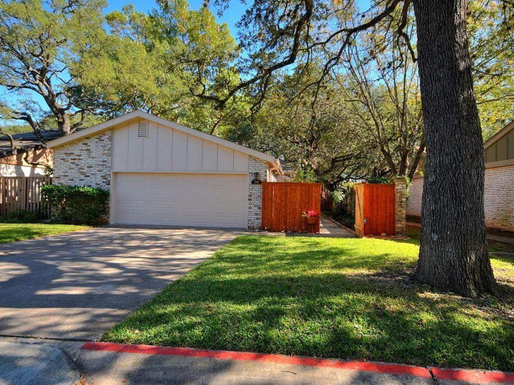 7805 Ridgeline - Photo 1