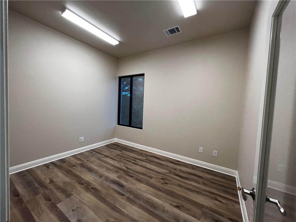 6400 Lohman Ford Rd - Photo 1