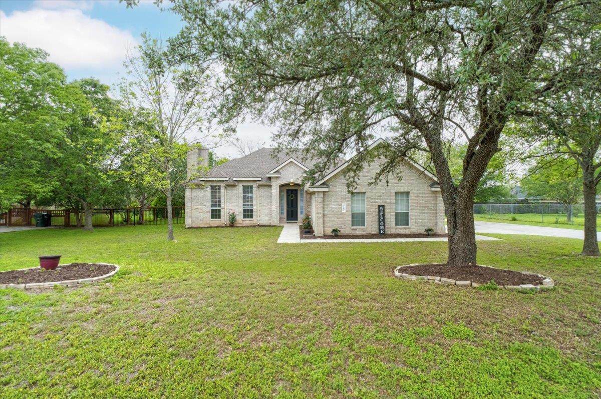 202 Meadow Woods Dr - Photo 1