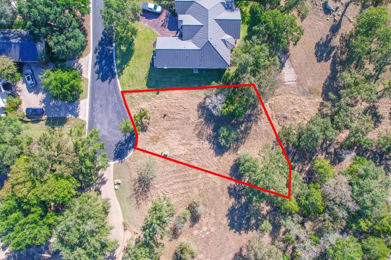 112 Jade St - Photo 1