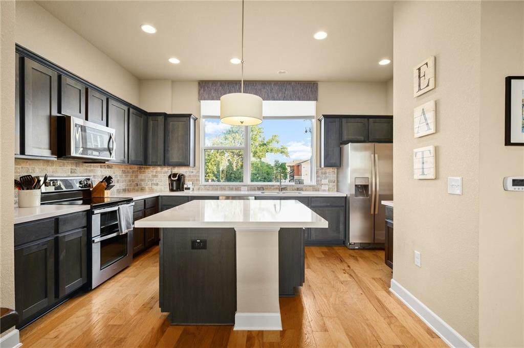 1416 Waterloo Shore Ln - Photo 1
