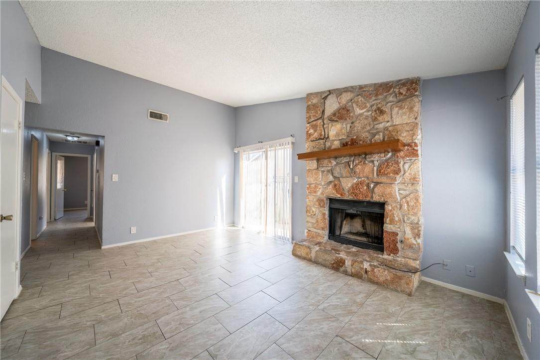 1212 Bonnie Brae St - Photo 1