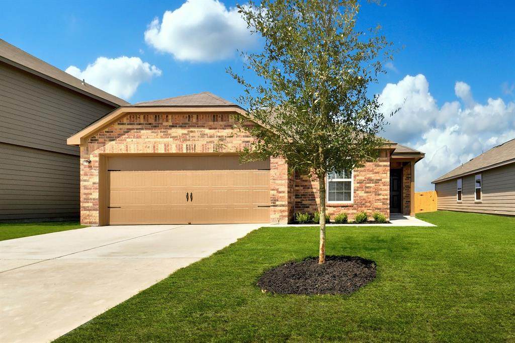 16401 Farmhouse Ln - Photo 1