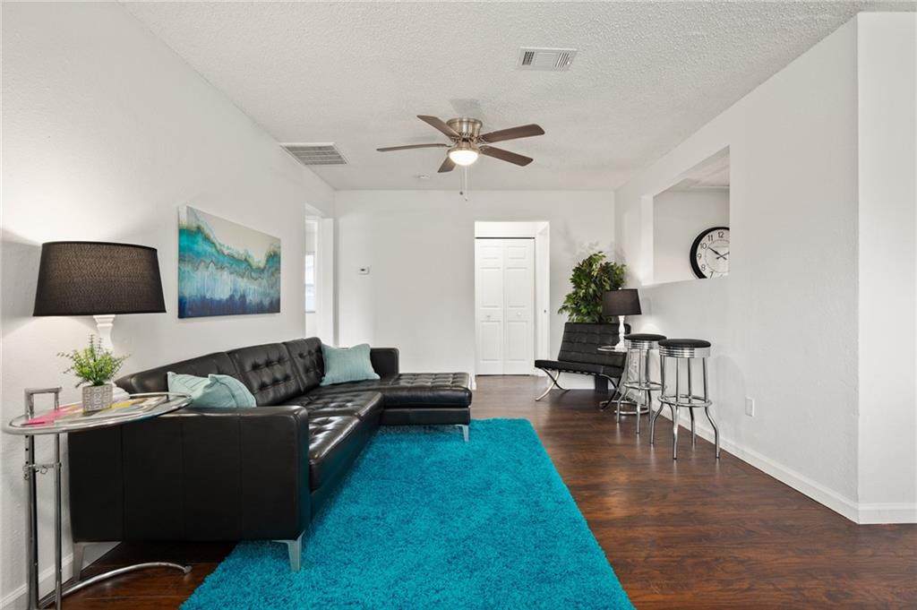 1404 Caladendra Dr - Photo 1
