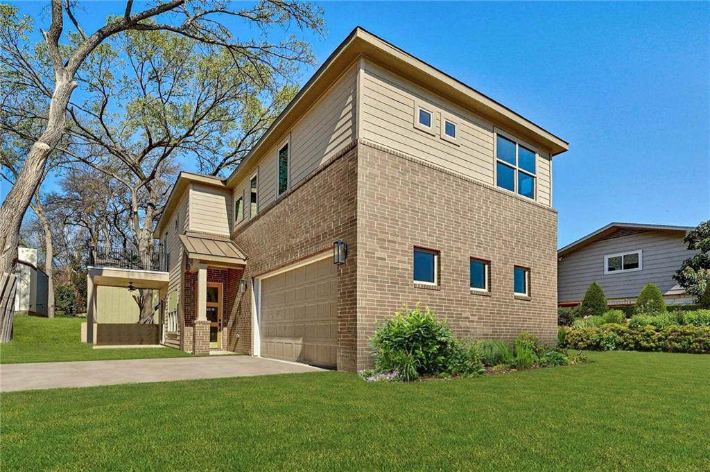 6904 Northeast Dr - Photo 1