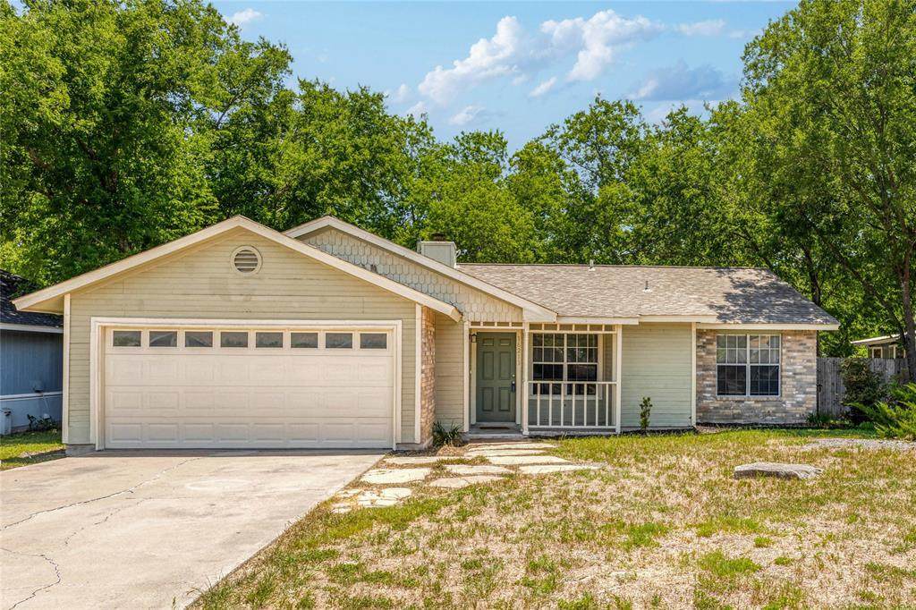 16213 Malden Dr - Photo 1