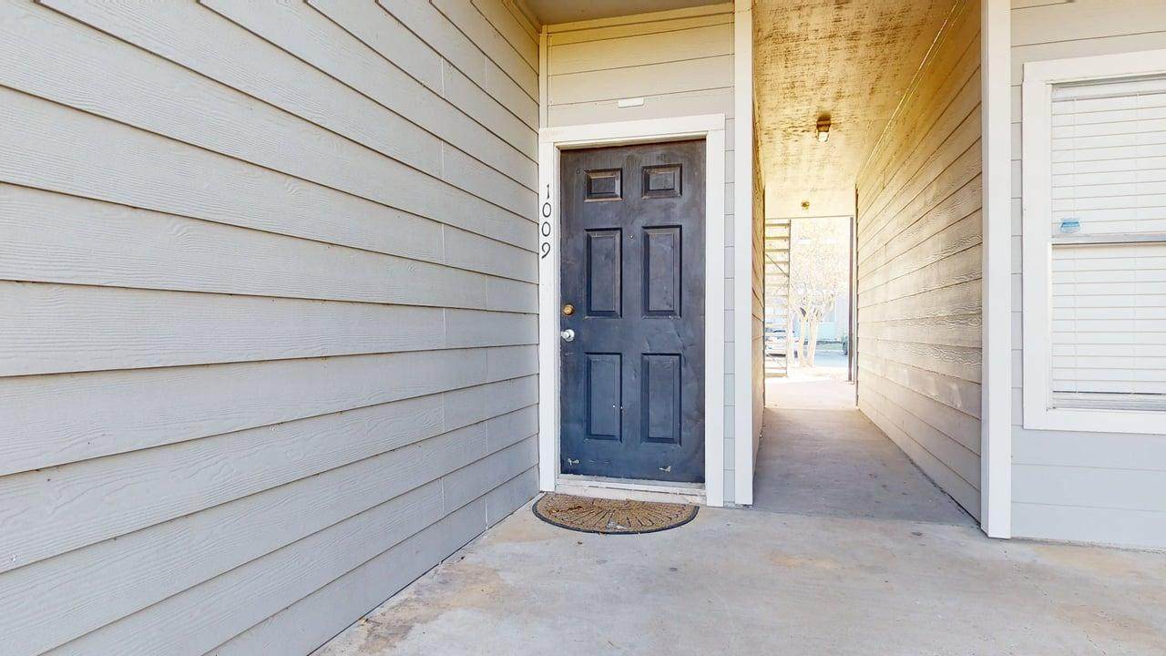 12166 Metric Blvd - Photo 1