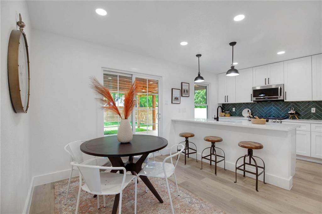 8414 Kearsarge Dr - Photo 1