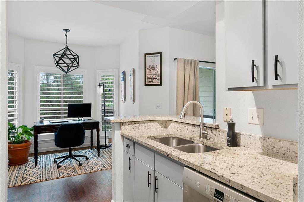 6000 Shepherd Mountain Cv - Photo 1