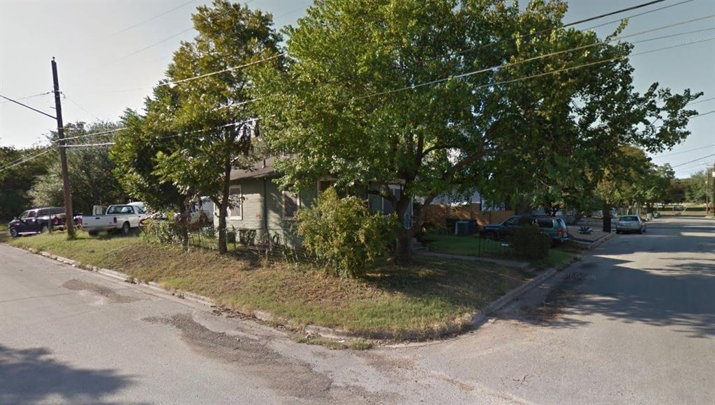 1800 Ulit Ave - Photo 1