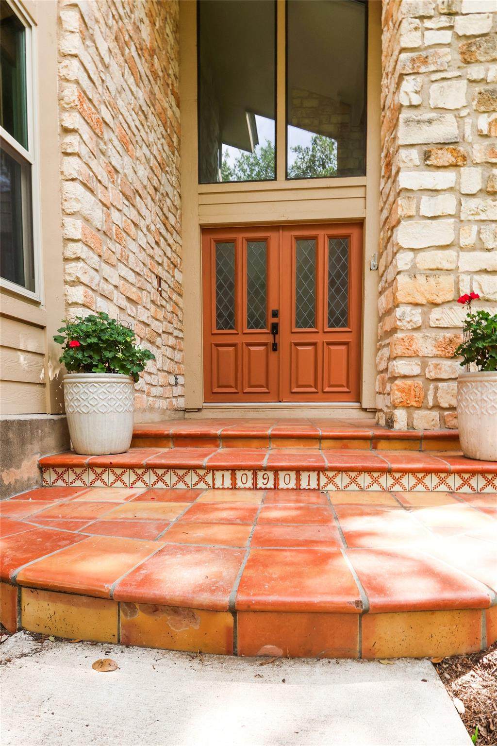 https://bt-photos.global.ssl.fastly.net/austin/1280_boomver_1_7744489-2.jpg