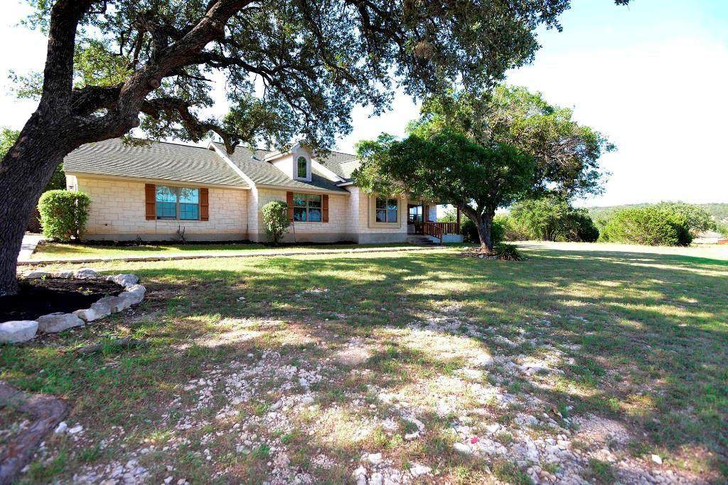 104 Oak Crest Dr - Photo 1