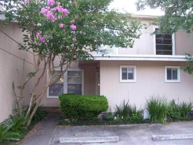 806 Castle Ridge Rd - Photo 1