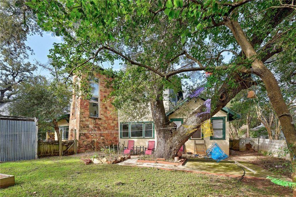 1305 Lorrain St - Photo 1