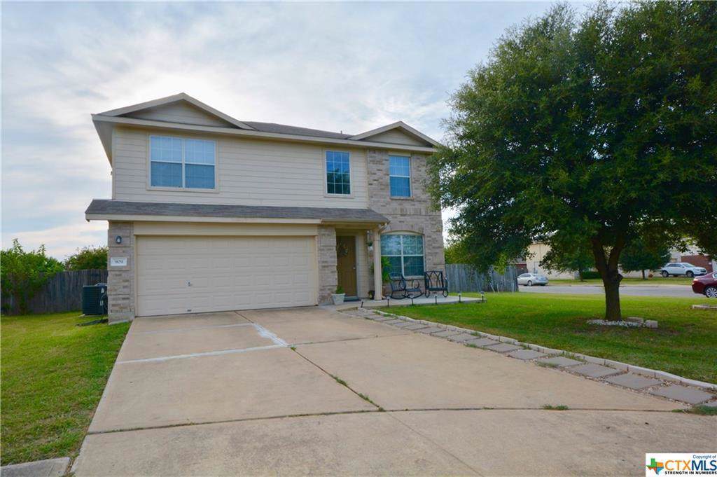 909 Scenic Meadow Cv - Photo 1