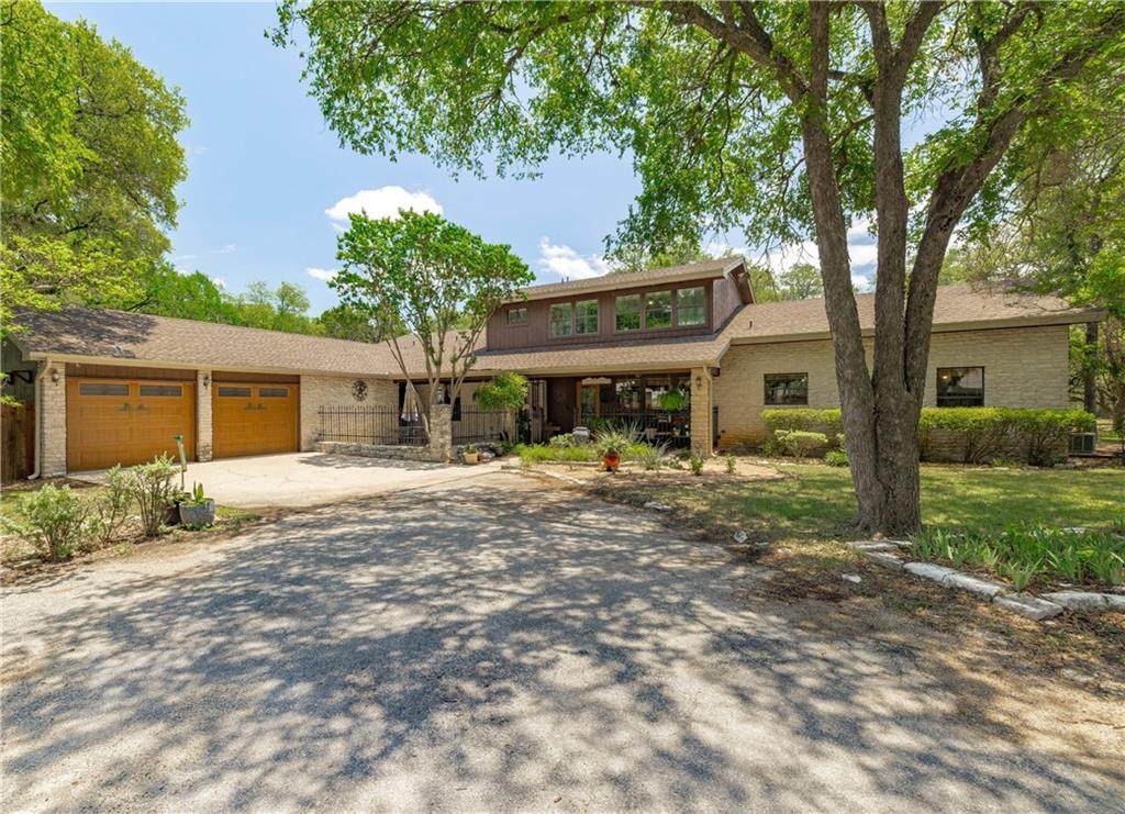 300 Private Road 921 Rd - Photo 1